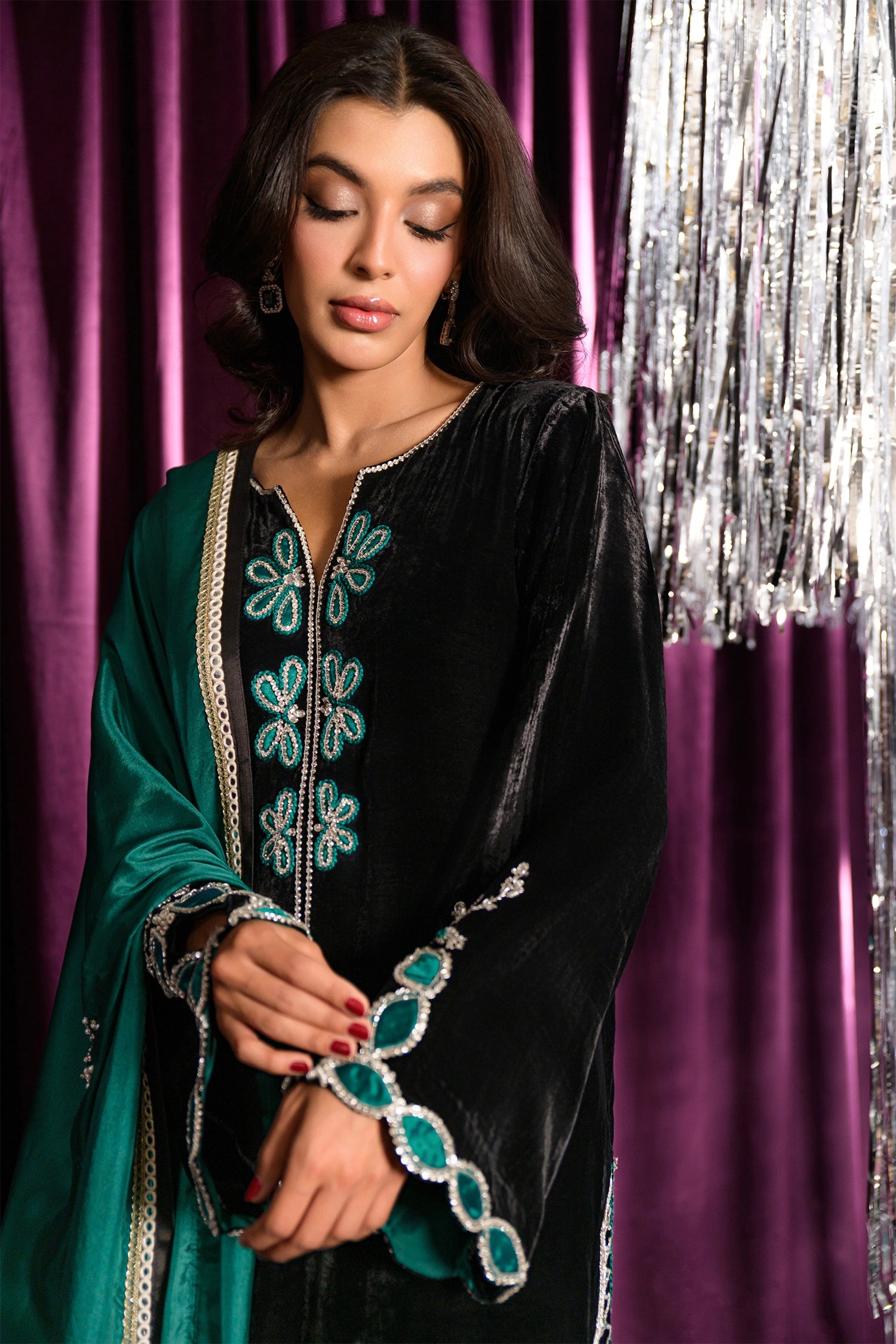 Black Pearl - Flairs Studio