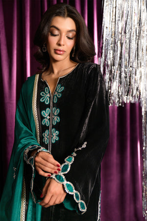 Black Pearl - Flairs Studio