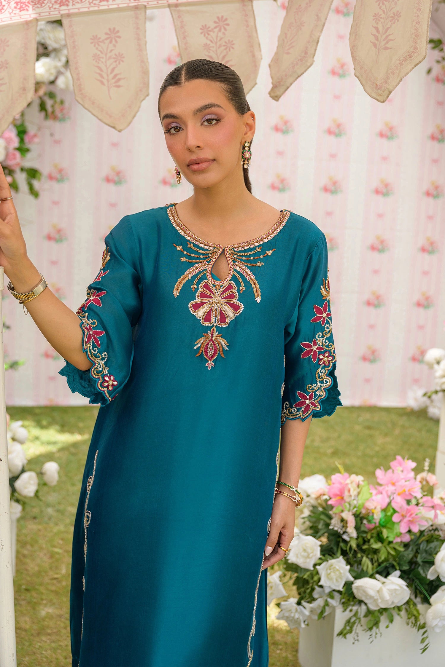 Teal Paradise - Flairs Studio
