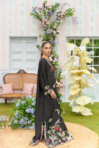 Lady in Black - Flairs Studio