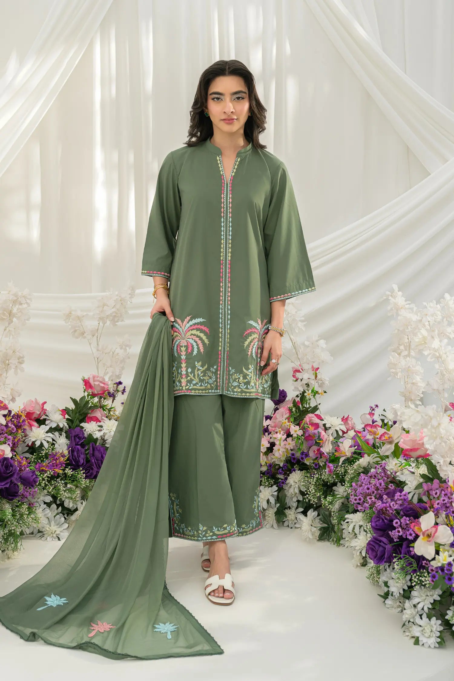 Moss Green - Flairs Studio